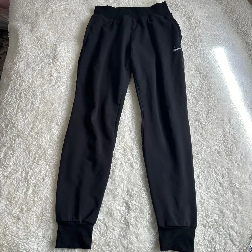 Nike Dri-Fit Black Womens Training Sz XS Preppy Running Athleisure Luxe Sports